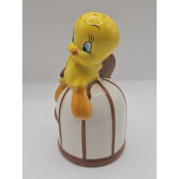 Vintage Gibson 2002 Tweety Bird on Cage Salt or Pepper Shaker - Picture 2 of 16